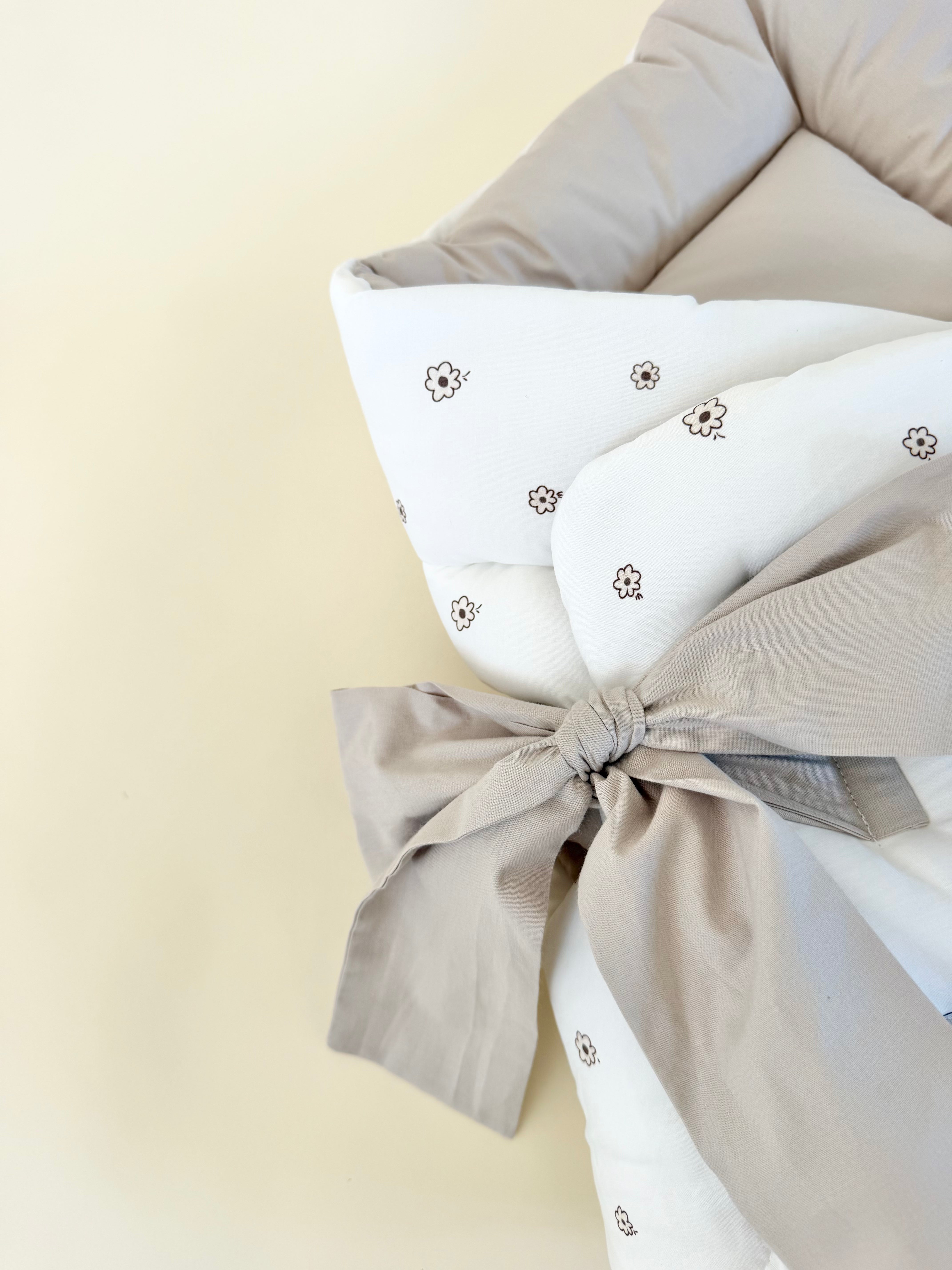 Cone Coverlet Larisa-Beige