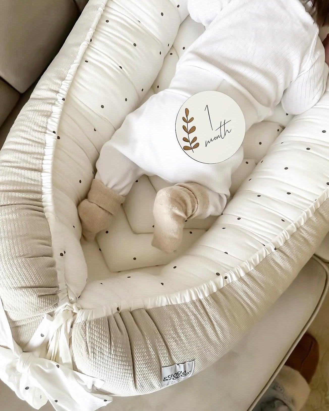 Gnijezdo za bebe Dots-Bež