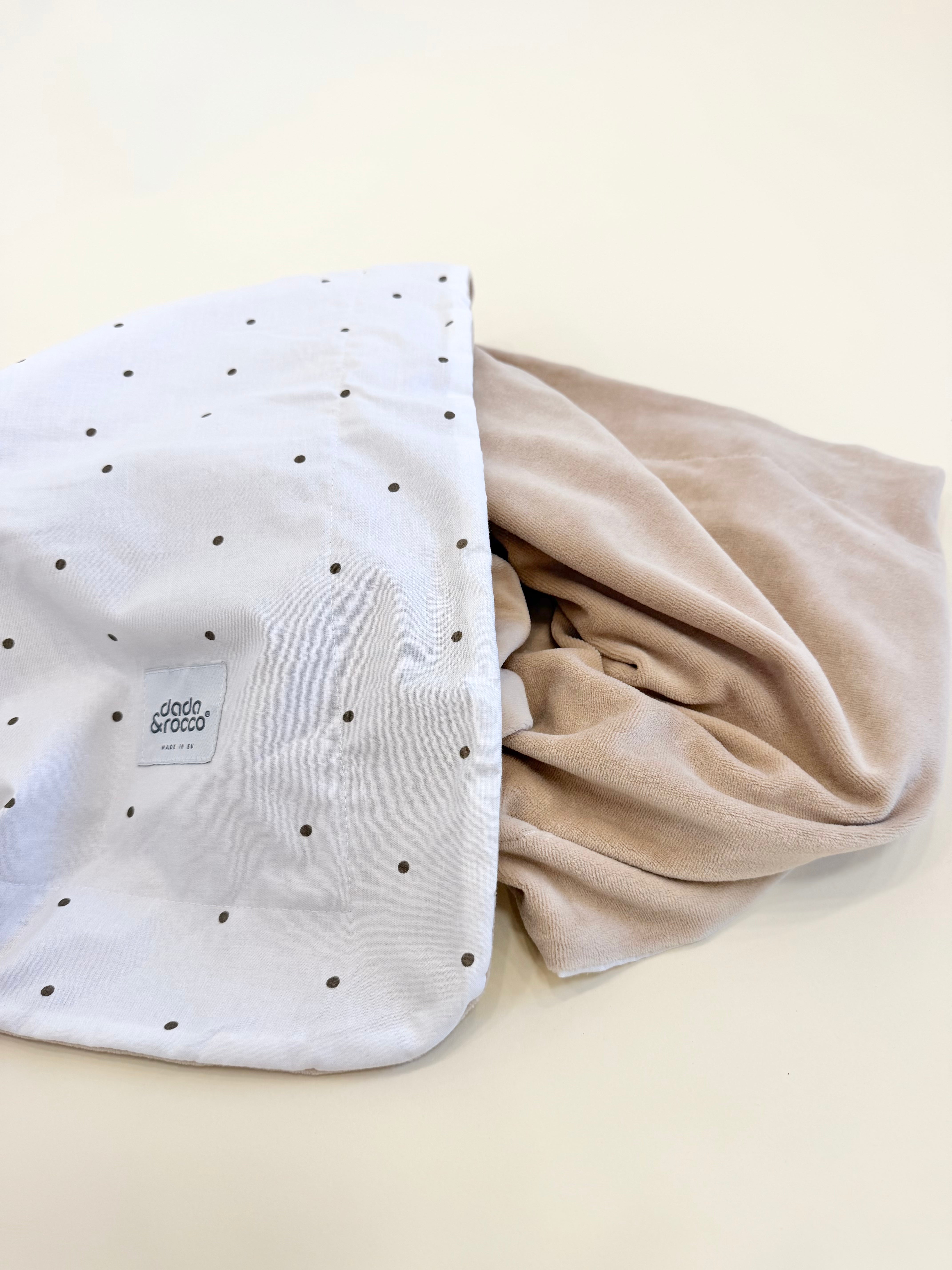 Light Blanket Dots-Beige
